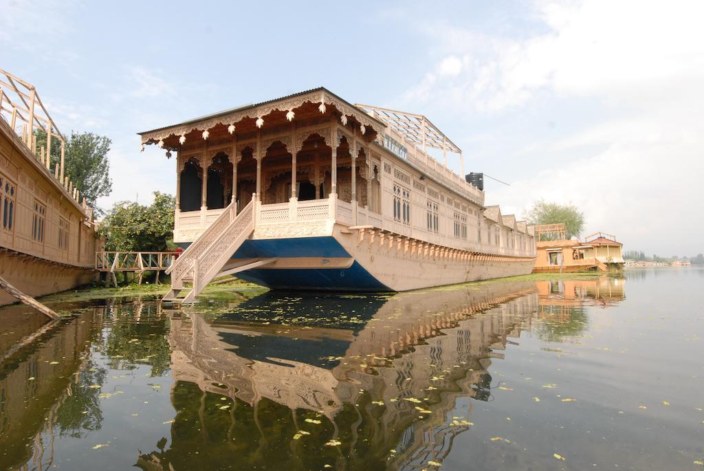 Khilona Luxury Heritage Houseboats Srinagar  Ngoại thất bức ảnh